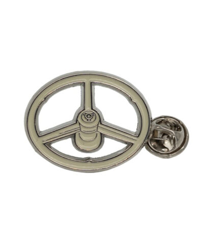Pin Volante